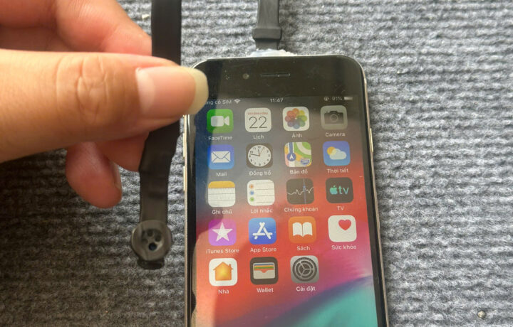 Camera ngụy trang cúc áo có nét không